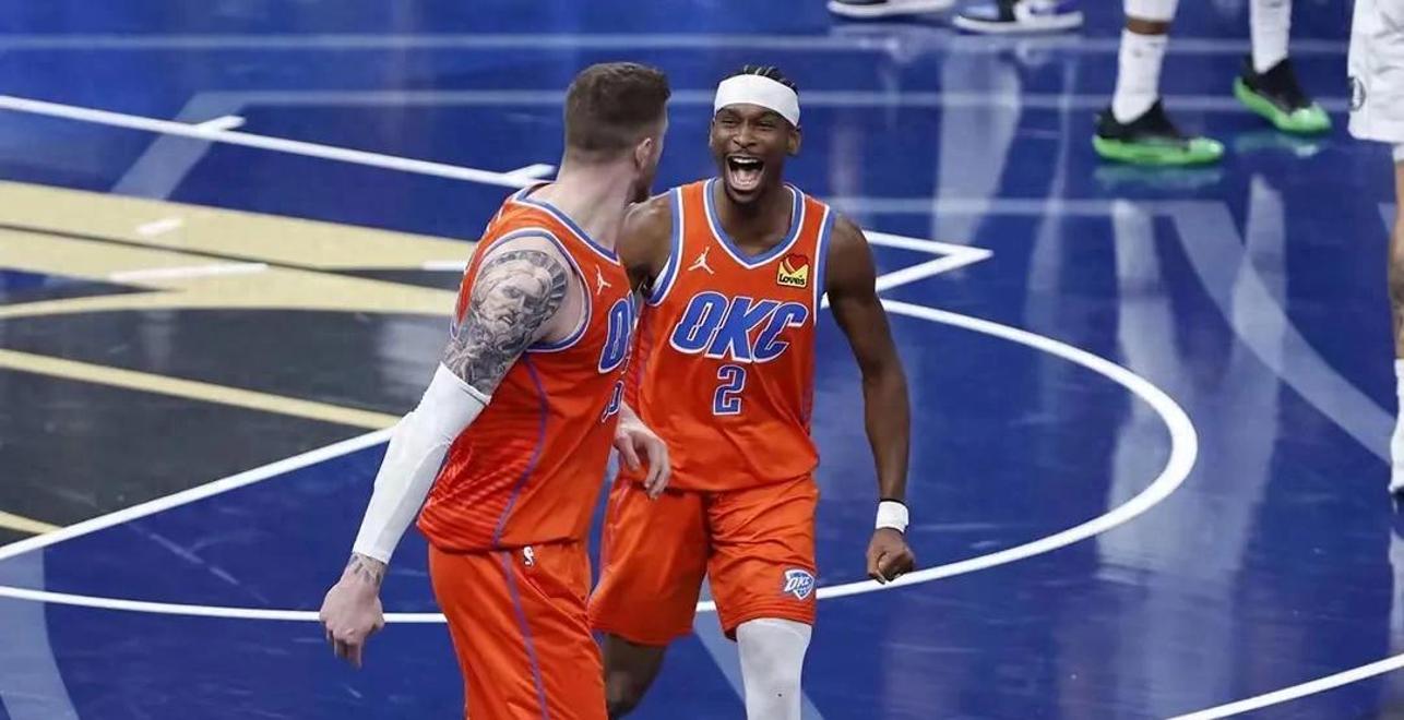 开云官方app入口-NBA常规赛：雷霆队击败湖人队夺得胜利